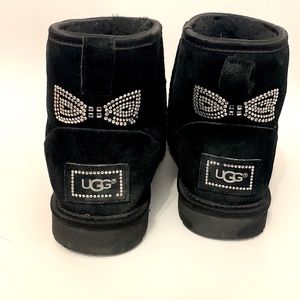 UGG Black Rhinestones Bow